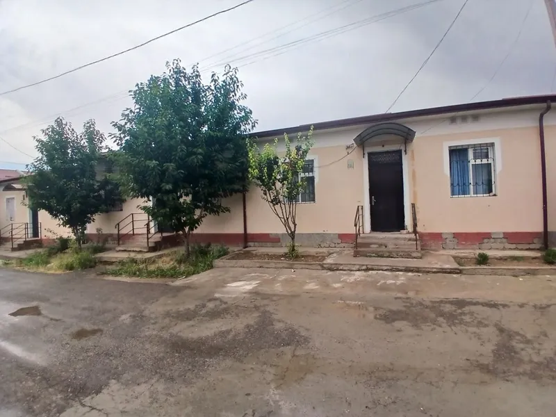 Hovli 2 sotixga qurilgan 1 Hovli 2 sotixga qurilgan 1
