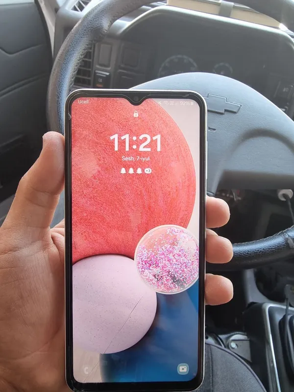 Samsung a13 sotiladi 1