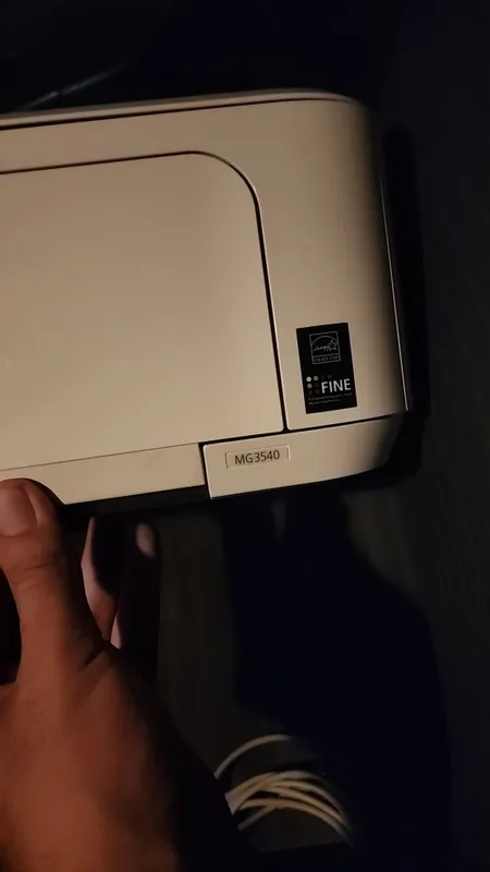 Canon printer ishlatilmagan karopkasidan ochib qoyilgan — фото 3