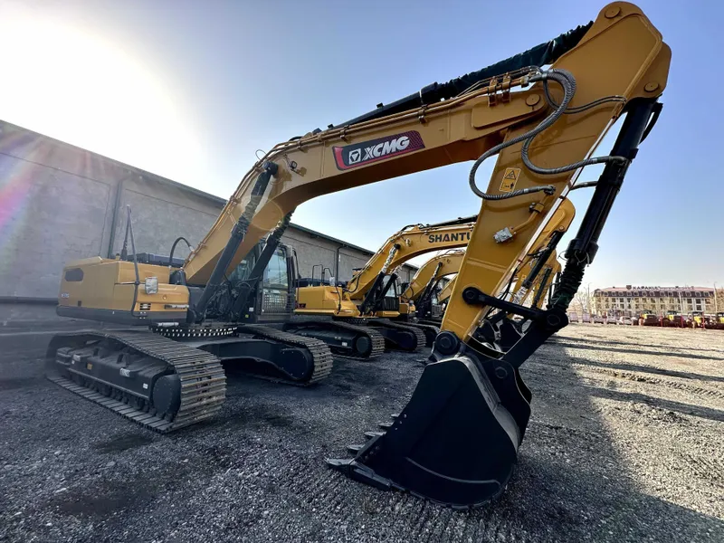 Экскаватор гусеничный XCMG XE335G 1.8 куб карьерный в Ташкенте новый — фото 1