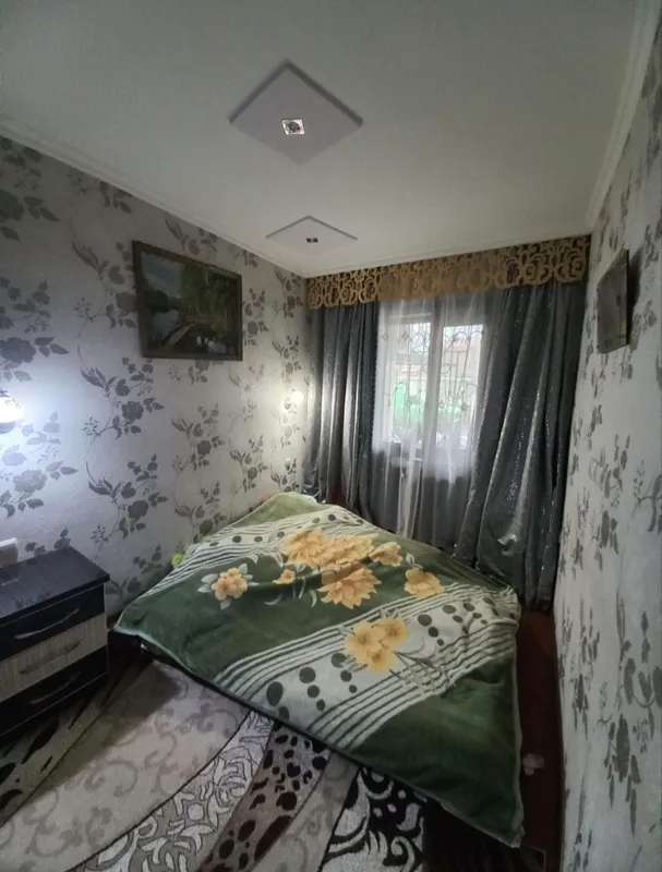 Продается 4/1/4 квартира Хумаюн Геофизика 2