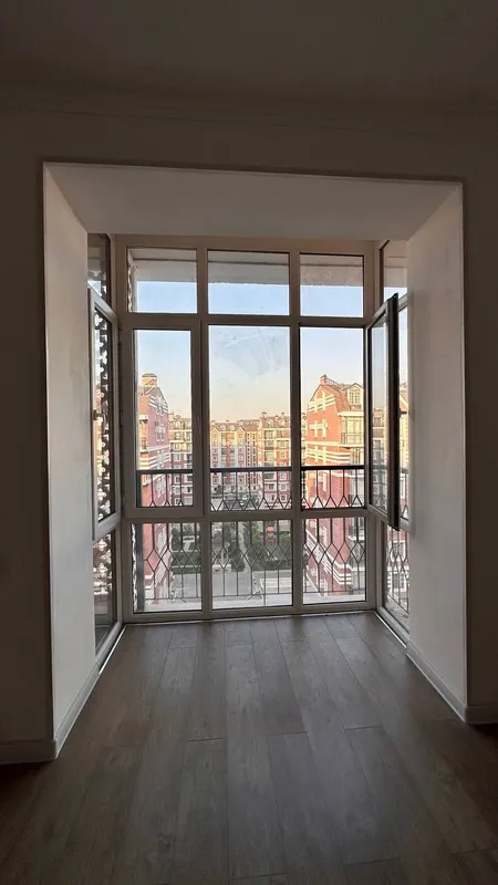 ПРОДАЁТСЯ квартира 5/7-8/8 в новостройке ЖК GREENWICH Мирабадский рн — фото 6