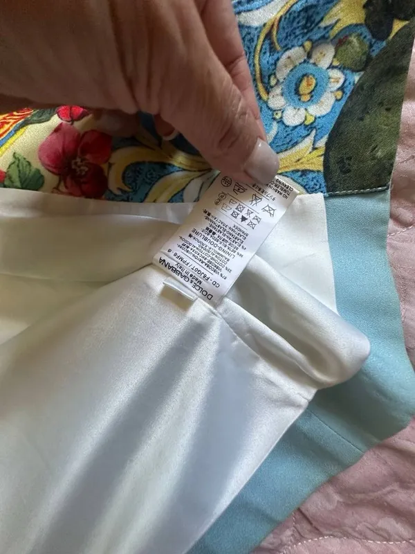 Продаеться детская одежда оригинал 4 Продаеться детская одежда оригинал 4