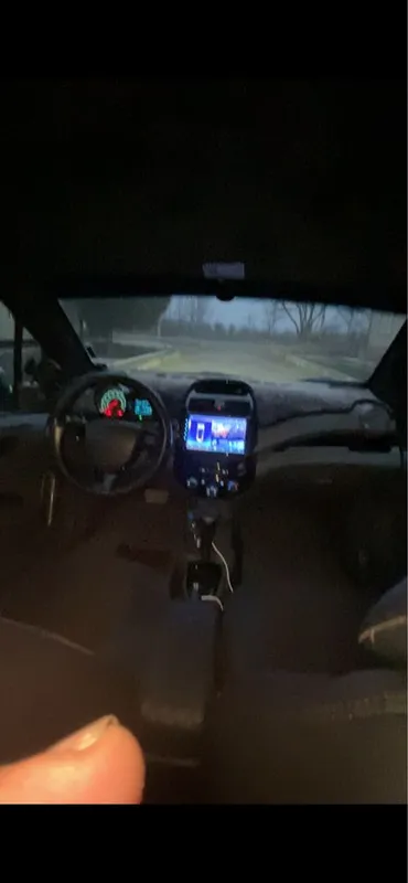 Sotiladi aftamat spark 3