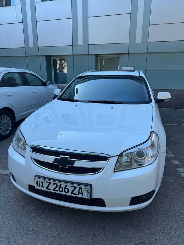 Продаётся Chevrolet Epica 3-позиция, автомат