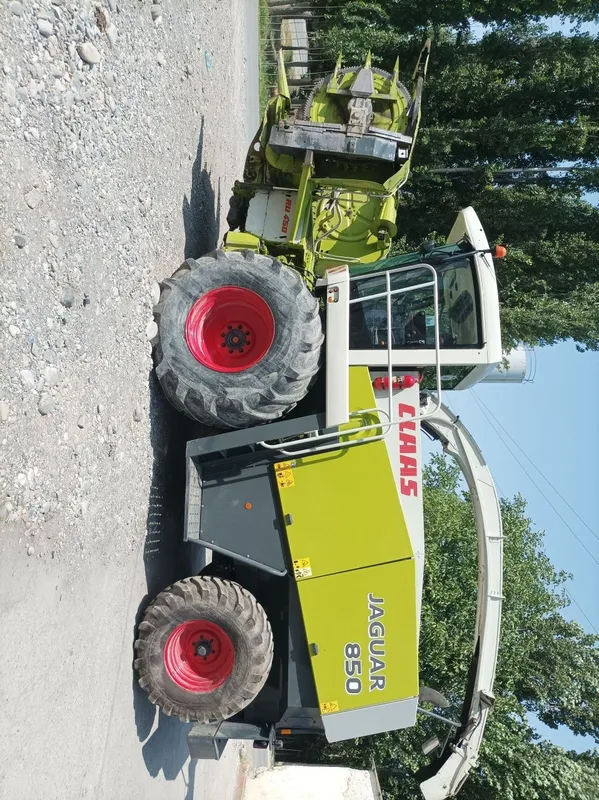 Kombayn. Комбайн. CLAAS Jaguar 850 2 Kombayn. Комбайн. CLAAS Jaguar 850 2