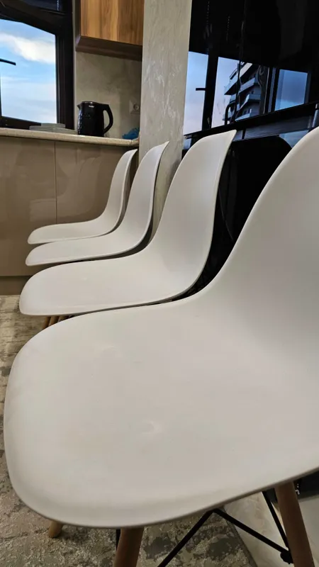 Кухонные стулья Eames — фото 2
