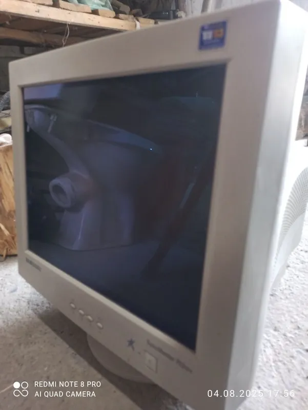 Samsung SynsMaster manitor — фото 1