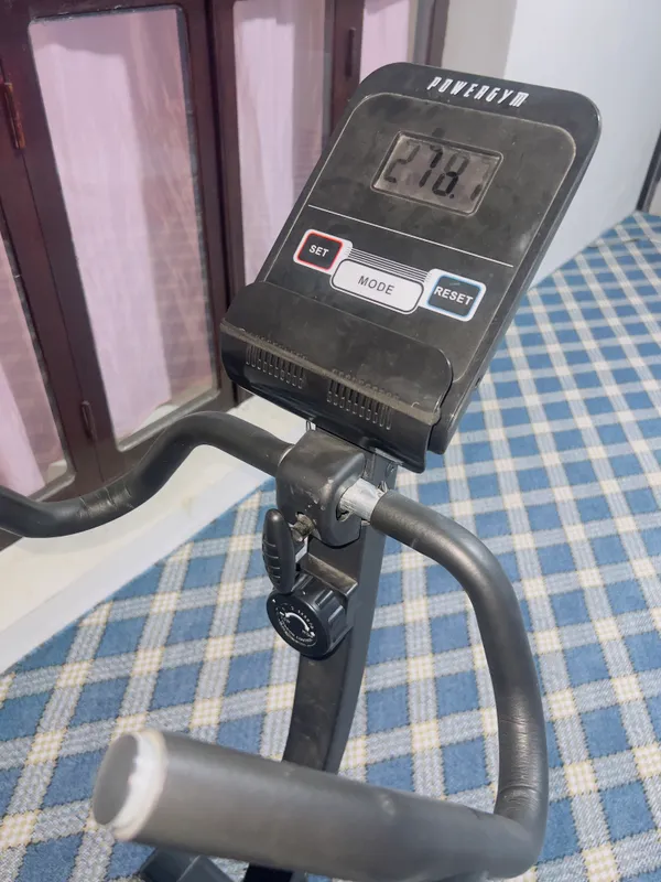 Sport velotrenajyor uy uchun
