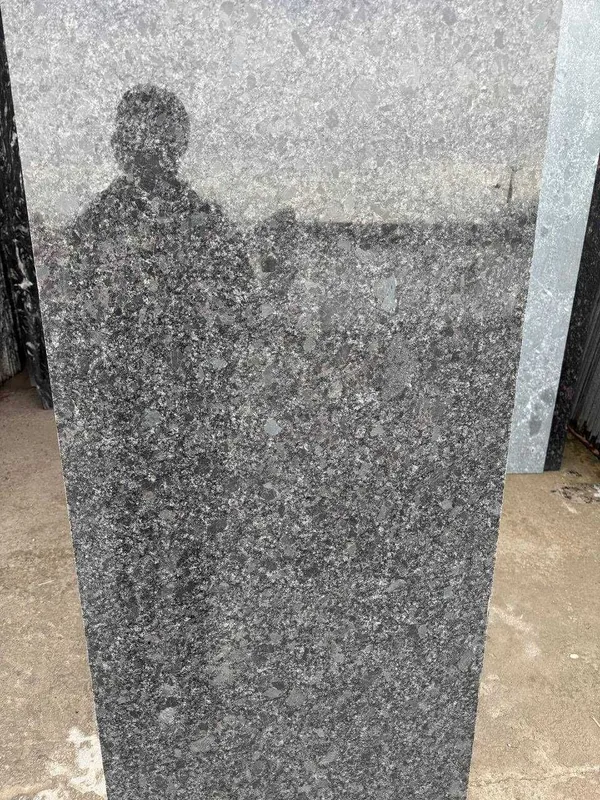 Steel grey Fasad sokoli uchun granit tosh / rangi o'zgarmas tosh