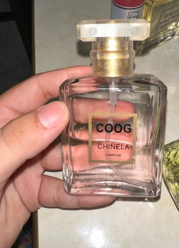 Духи оригинальные, новые 9