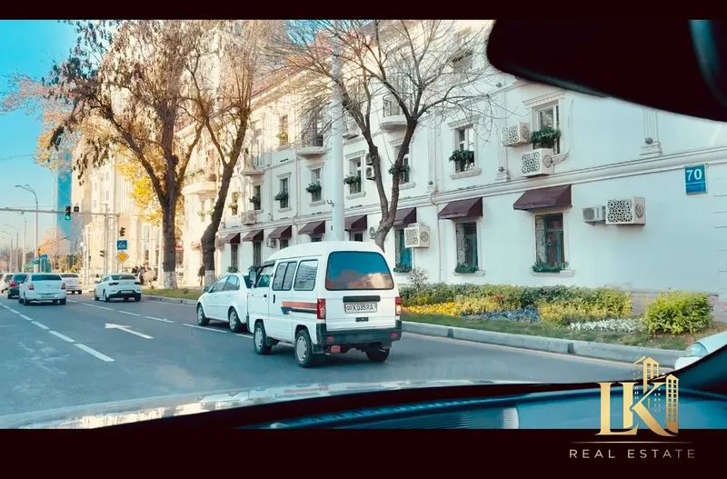 Продаётся 3-комнатная квартира, 86 м², Яккасарайский район (ориентир: ГАИ Глинка) 1