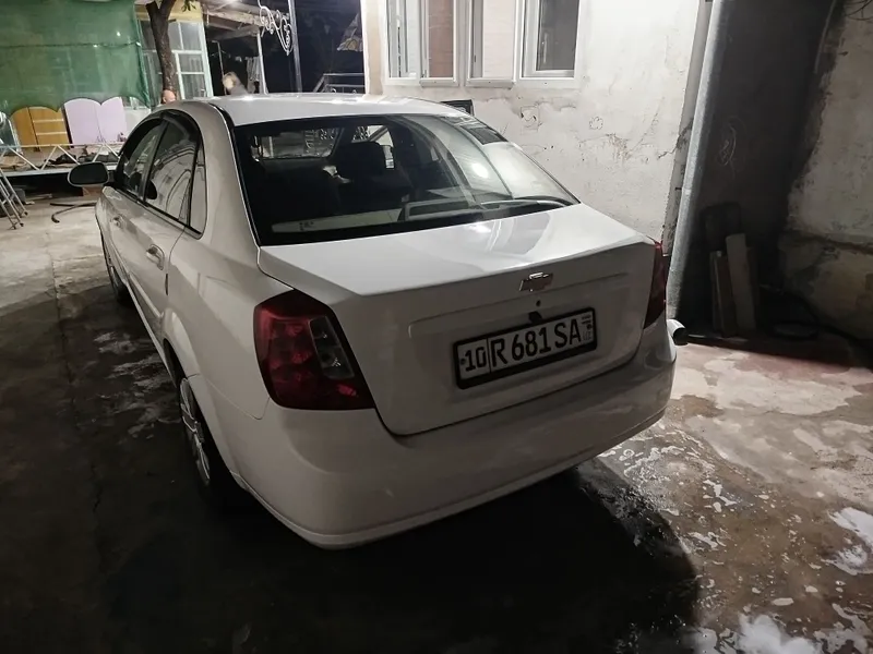 lacetti 1.8 2011 г. 3