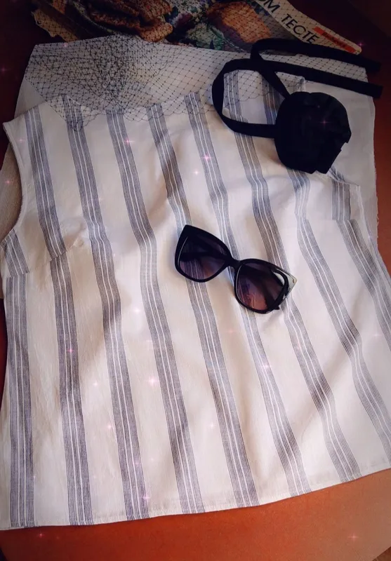Tabiiy paxtadan bluzka-top. o‘lcham 38-40 2