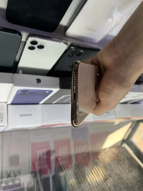 Iphone xs 256 gb 4