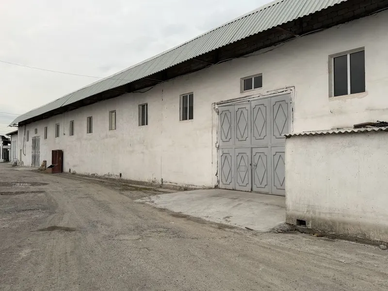 Здается в аренду 750кв ориентир куйлик 3