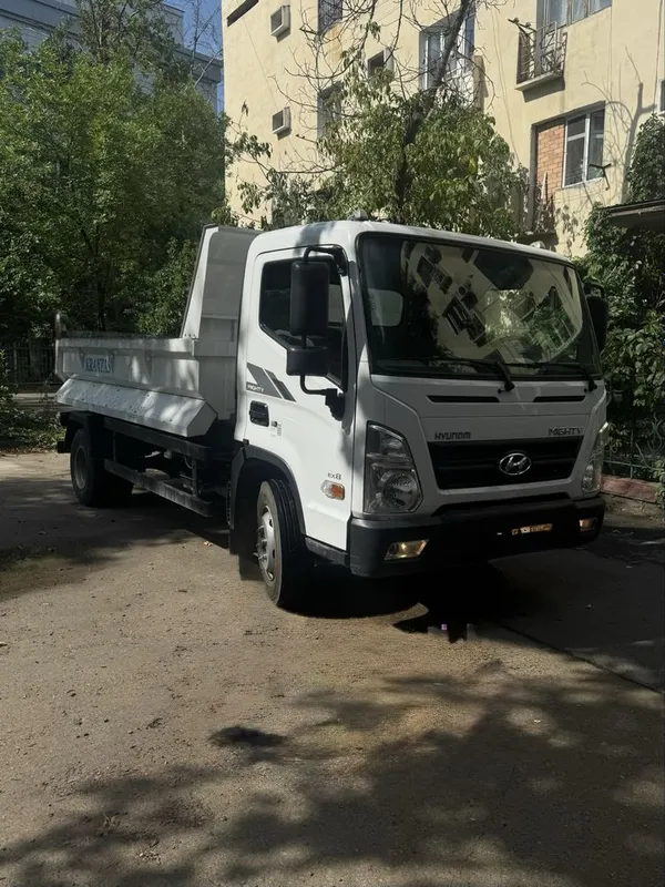 Hyundai Mighty sotiladi Hyundai Mighty sotiladi