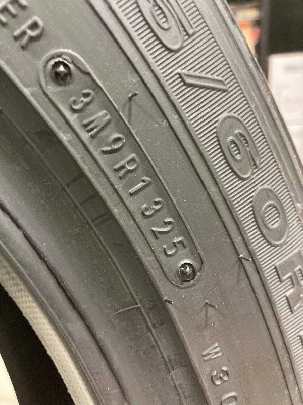 Dunlop ST20 Япония - 215/60/17 2 Dunlop ST20 Япония - 215/60/17 2