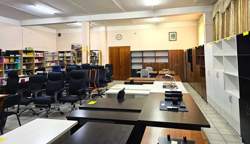 Продаются помещения пл.370 м2 в центре Ферганы, Сайилгох, 37, 1 этаж Продаются помещения пл.370 м2 в центре Ферганы, Сайилгох, 37, 1 этаж