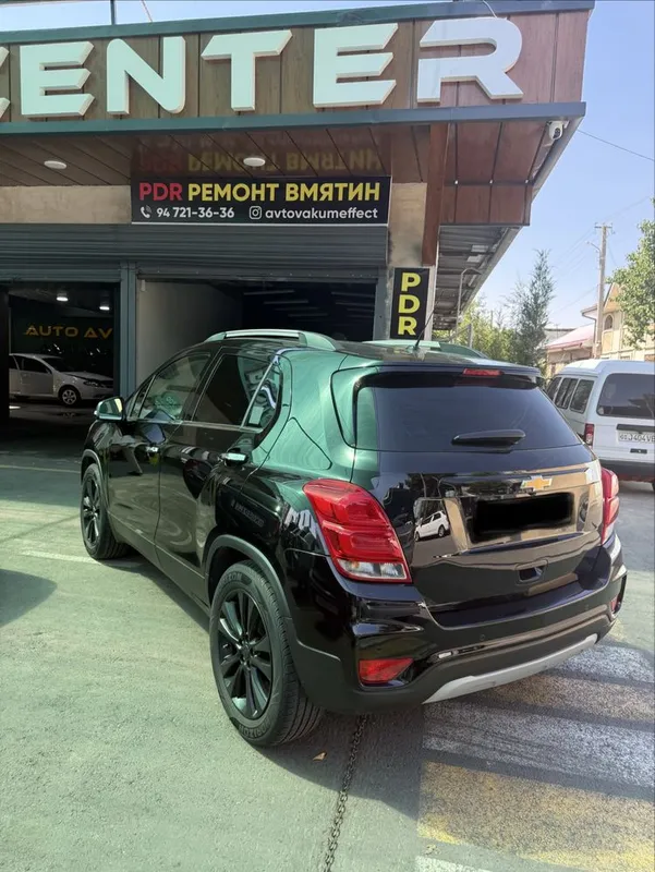 Tracker Primier 2019 3