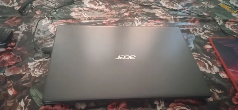acer 8ga  512 talik holati zoʻr 1