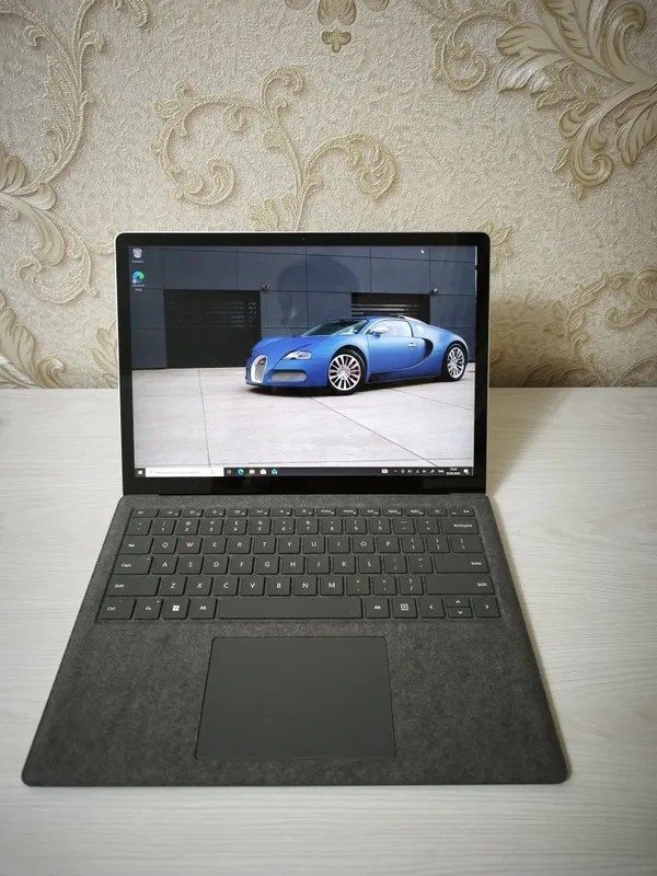 Microsoft Surface Laptop 4