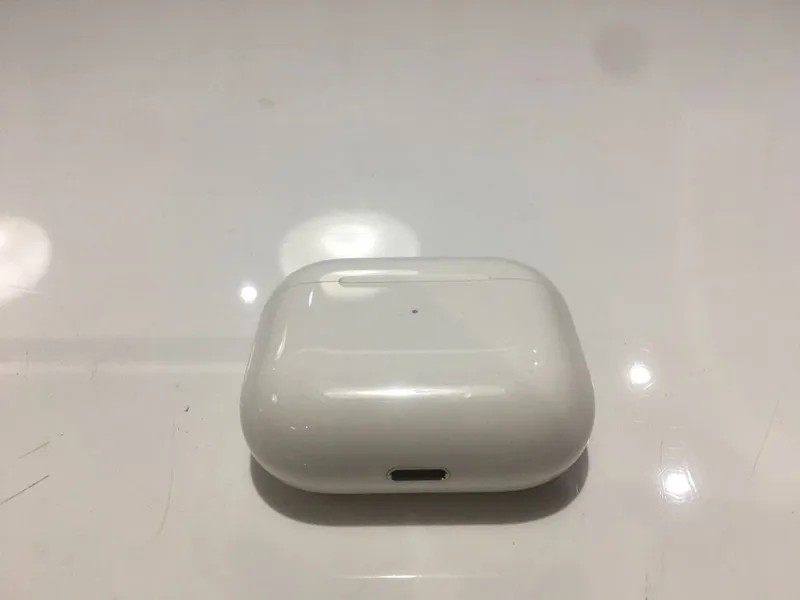 Air Pods 3 generation, продается только Кейс