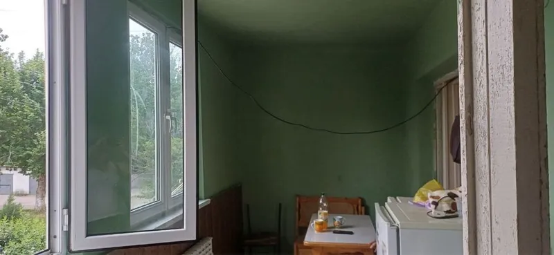 Dom sotiladi 3xona ataplenasi bor remonti orta 2