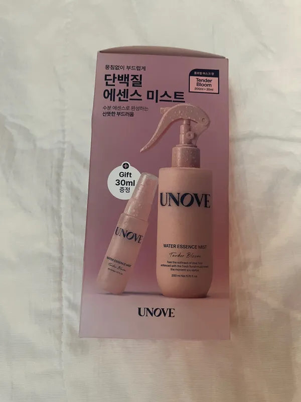 UNOVE Water Essence Mist Tender Bloom UNOVE Water Essence Mist Tender Bloom