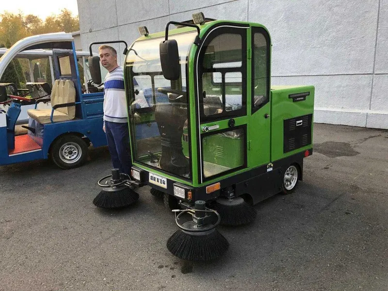 Мусоро Уборочная подметальная Электро машина — фото 2