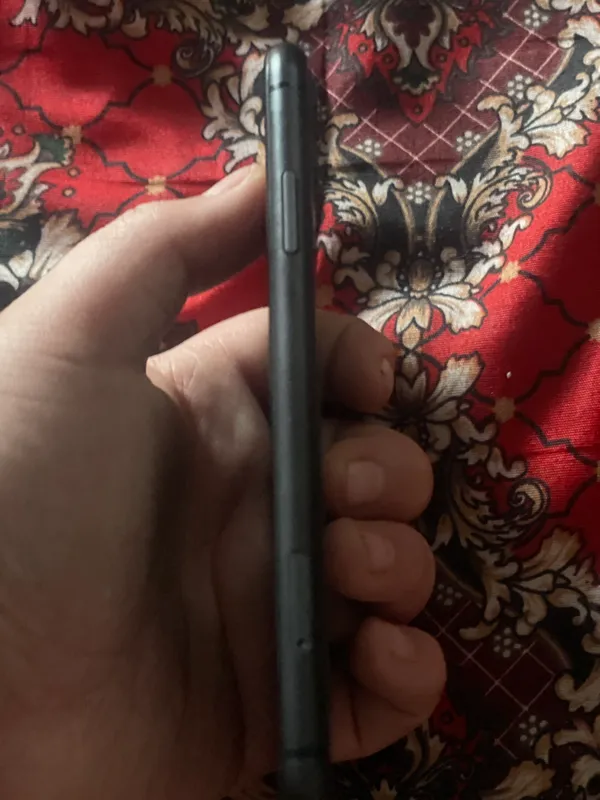 iPhone 3