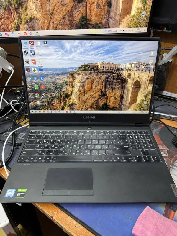 Продам игровой ноутбук Lenovo Legion Y540-15IRH-PG0 1 Продам игровой ноутбук Lenovo Legion Y540-15IRH-PG0 1