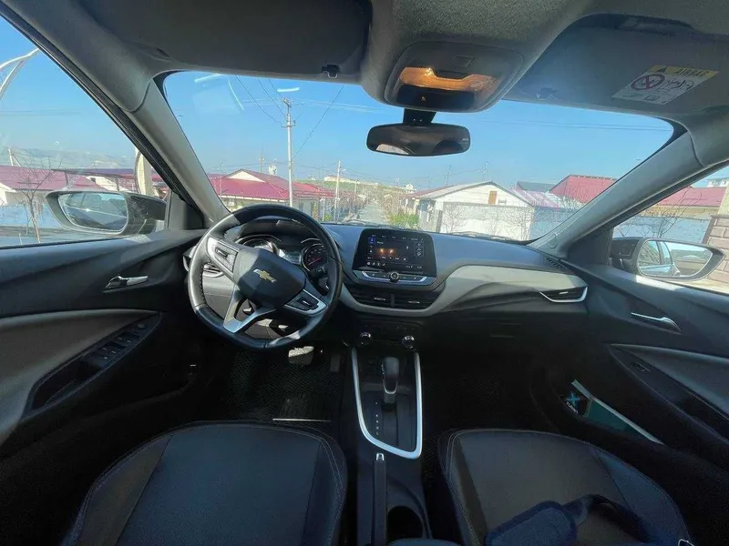 Chevrolet Onix Premier 6 plus сотилади — фото 1