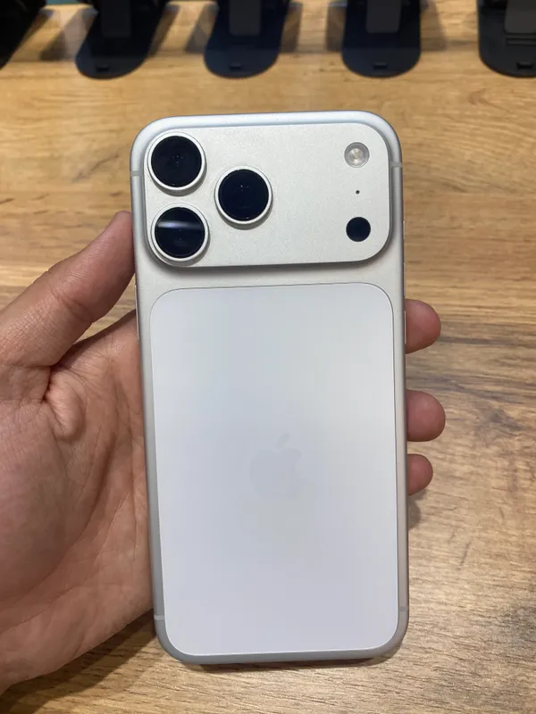 Iphone 17 pro max 1 Iphone 17 pro max 1