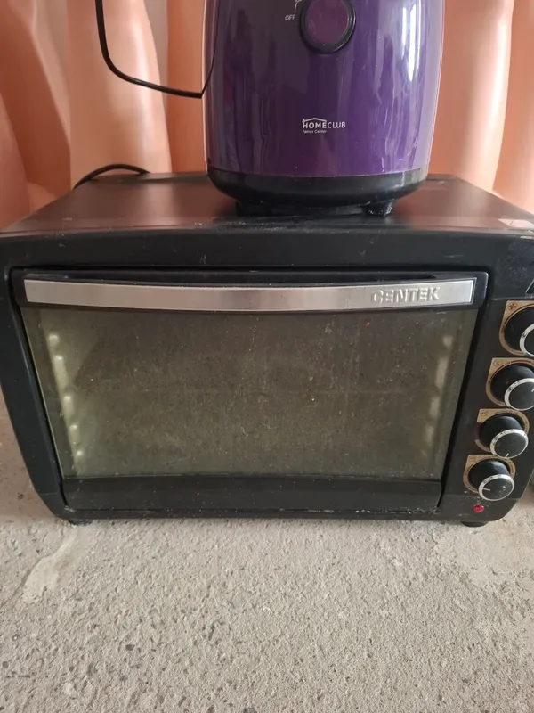 Продаются 2 духовки: белая — 100 тысяч, чёрная — 150 тысяч 1 Продаются 2 духовки: белая — 100 тысяч, чёрная — 150 тысяч 1