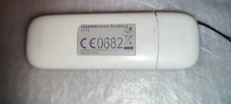 3G USB-модем Huawei E173 (МТС) — фото 2