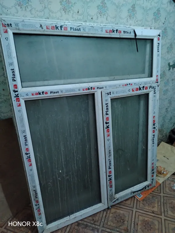 продам пластик рамы новые