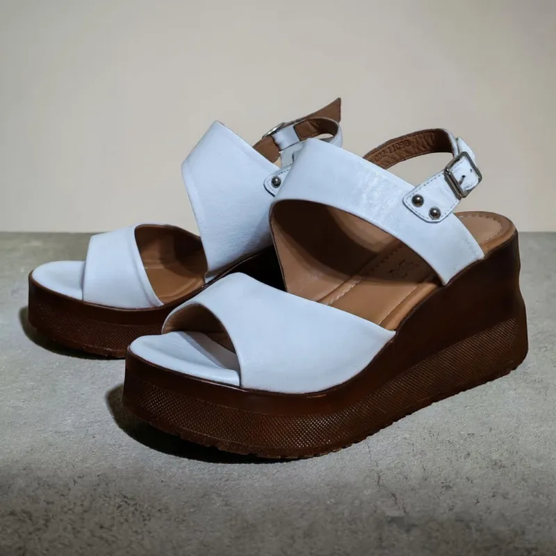 Pierre Cardin. Teri. 39 Pierre Cardin. Teri. 39