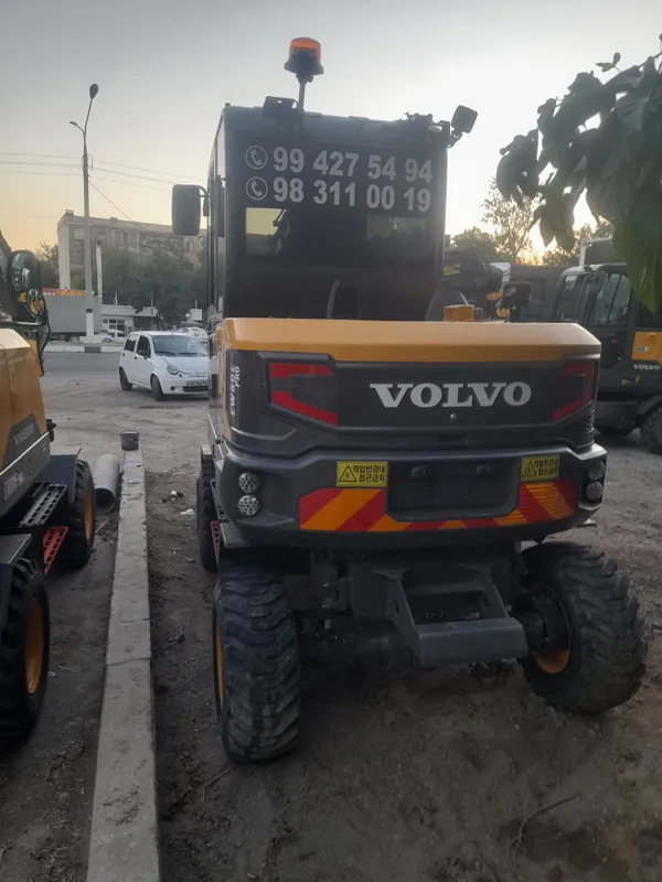 Ekskavator xizmatlari 1 Ekskavator xizmatlari 1