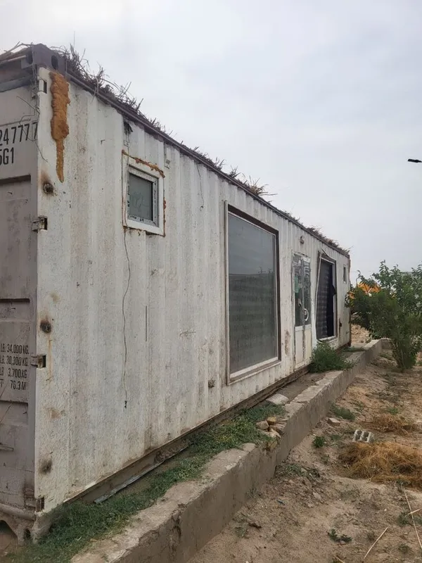 Konteyner sotiladi narxi 1850$ 2 Konteyner sotiladi narxi 1850$ 2