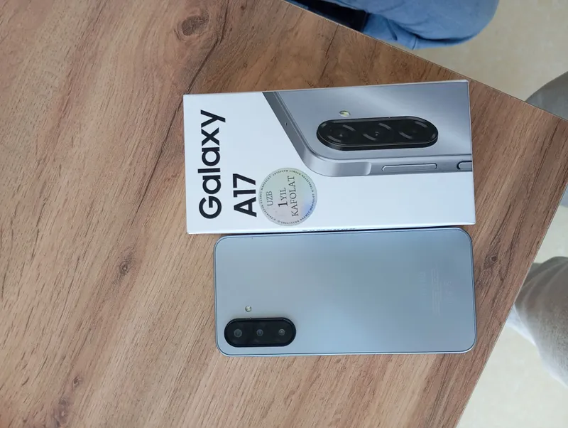 Samsung A17 1 Samsung A17 1
