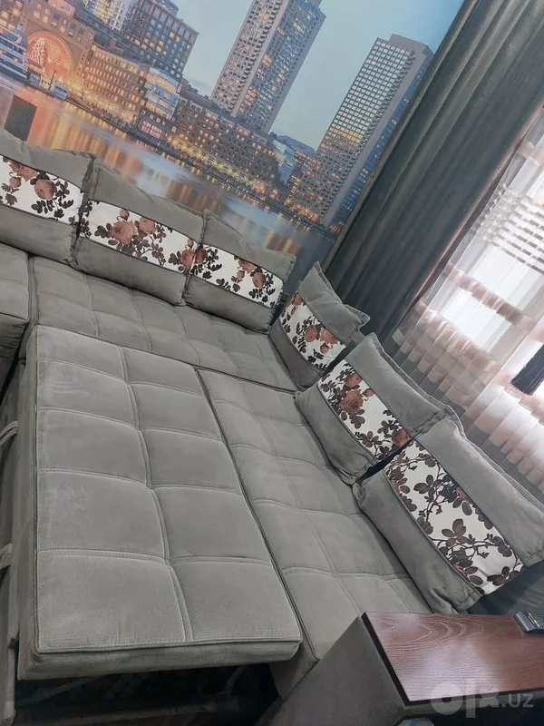 Mehmonxona uchun divan 5 Mehmonxona uchun divan 5