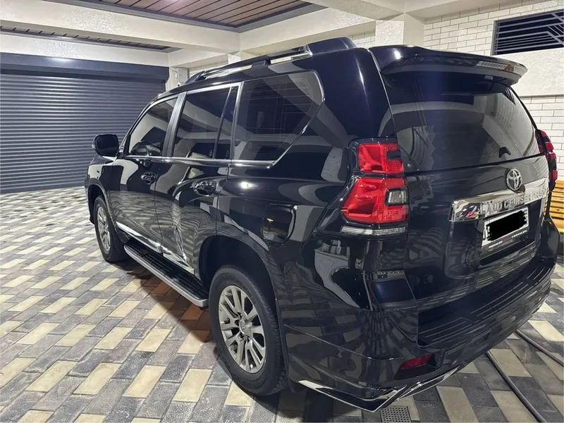 Продается Toyota Land Cruiser Prado 150 — фото 3