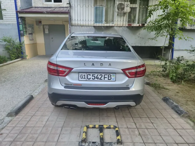 Лада Веста Кросс — фото 2
