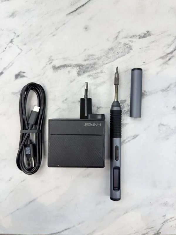 B.U Alientek t80p Adapter 100w Usb C срочна продается — фото 1