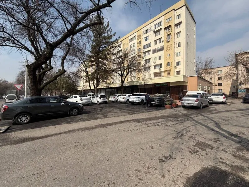 ЖК: нежилое помещение