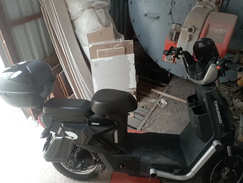 skuter sotiladi narxi 4 milyon