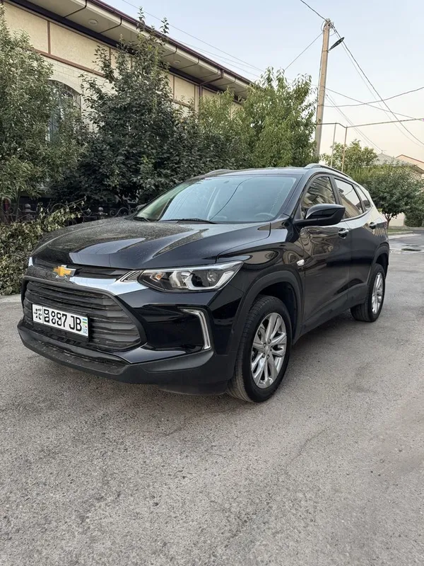 Tracker LTZ Plus 2026 2 Tracker LTZ Plus 2026 2
