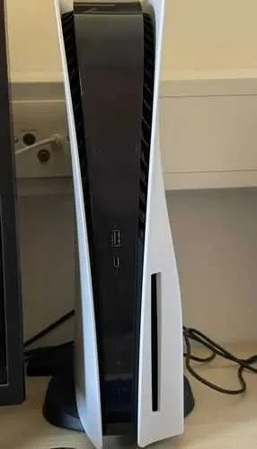 PlayStation 5 Disc Edition в новом состоянии! — фото 1