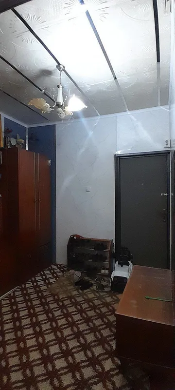 Chirchiq shahar 9 mkr da 3 xonalik uy sotiladi — фото 1
